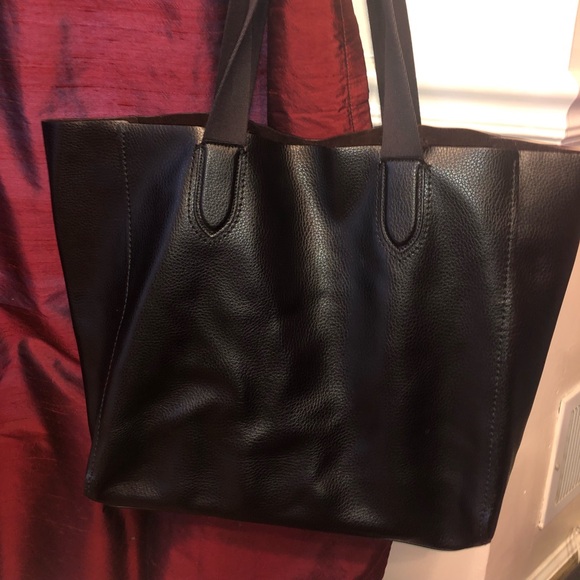 Coach Handbags - Black Leather Coach Tote